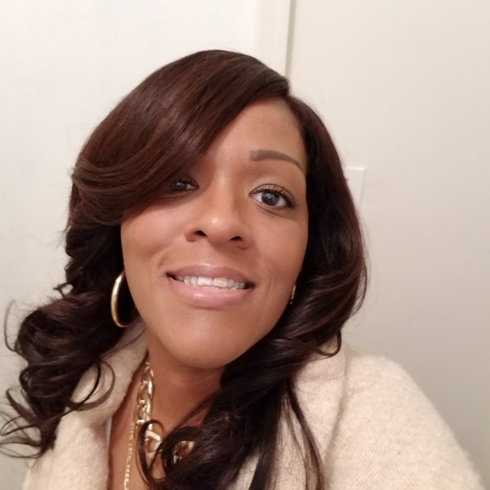 Meet your Posher, Sharon